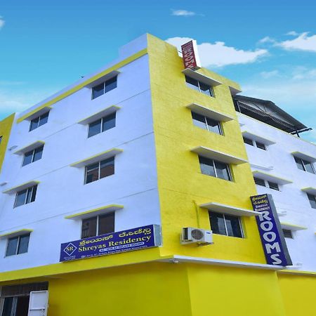 Spot On 45442 Shreyas Residency Mysore Ngoại thất bức ảnh